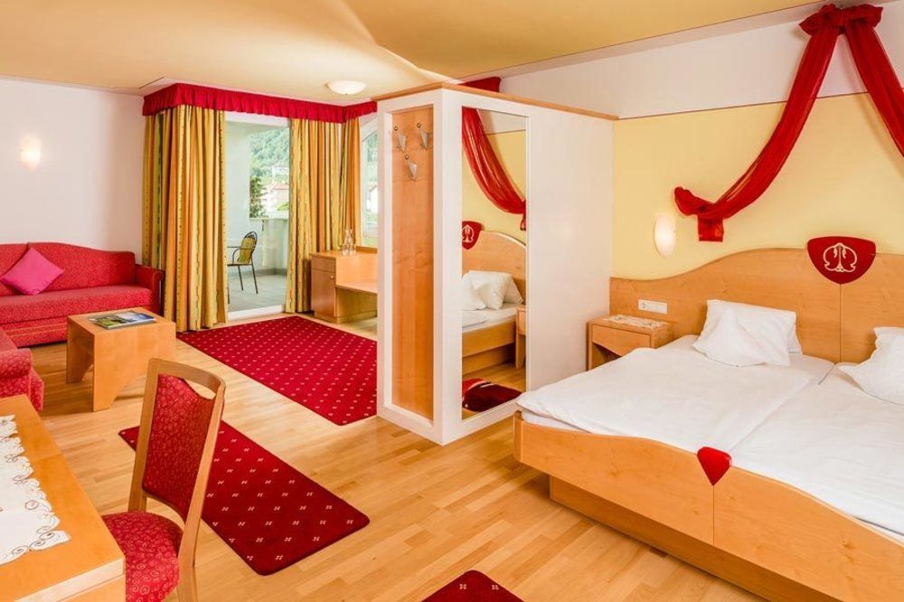 Hotel Gschwangut Lana Exterior photo